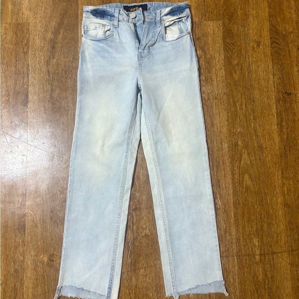 Indigo Rein Light Wash Cropped Jeans